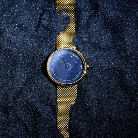 UNIVERSUM SPACE AURUM
